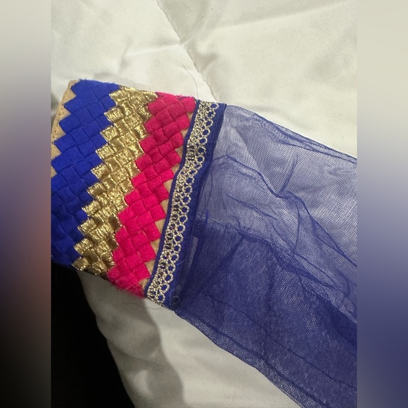 Indian Party Wear Long Dress - Picture 4 of 9